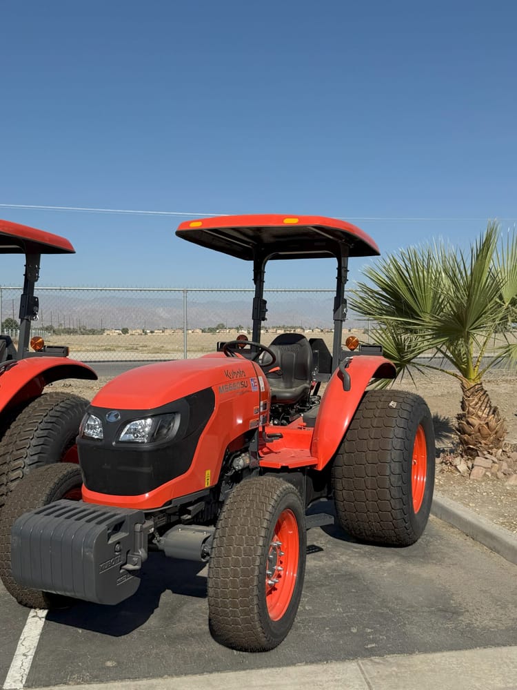 2025 Kubota M5660SUHD
