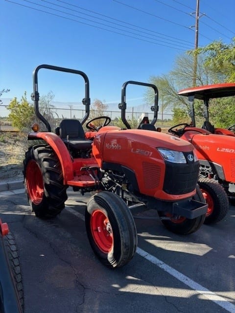 2022 Kubota L2501F